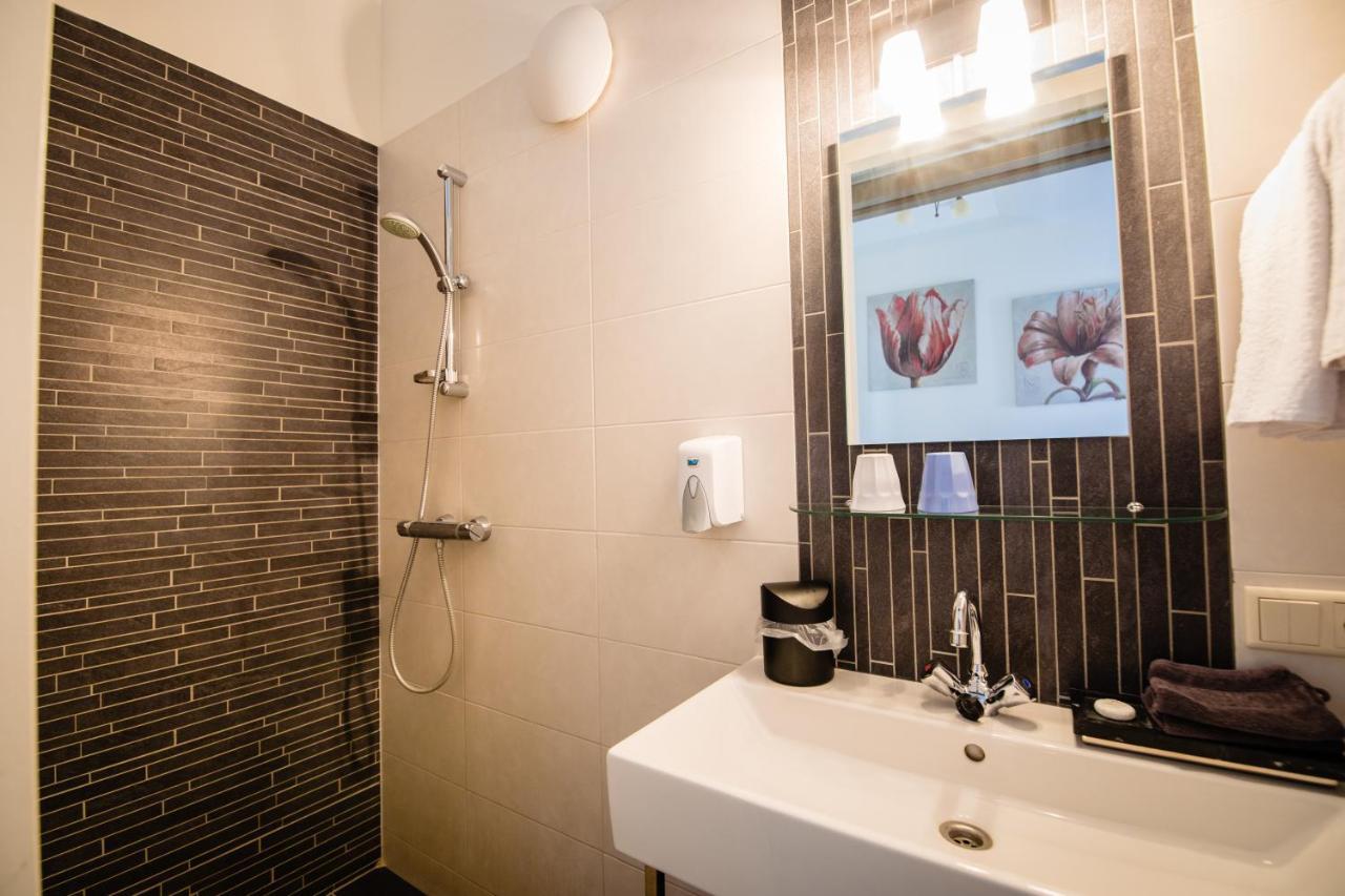 Hotel De Reiziger Ottersum Екстер'єр фото