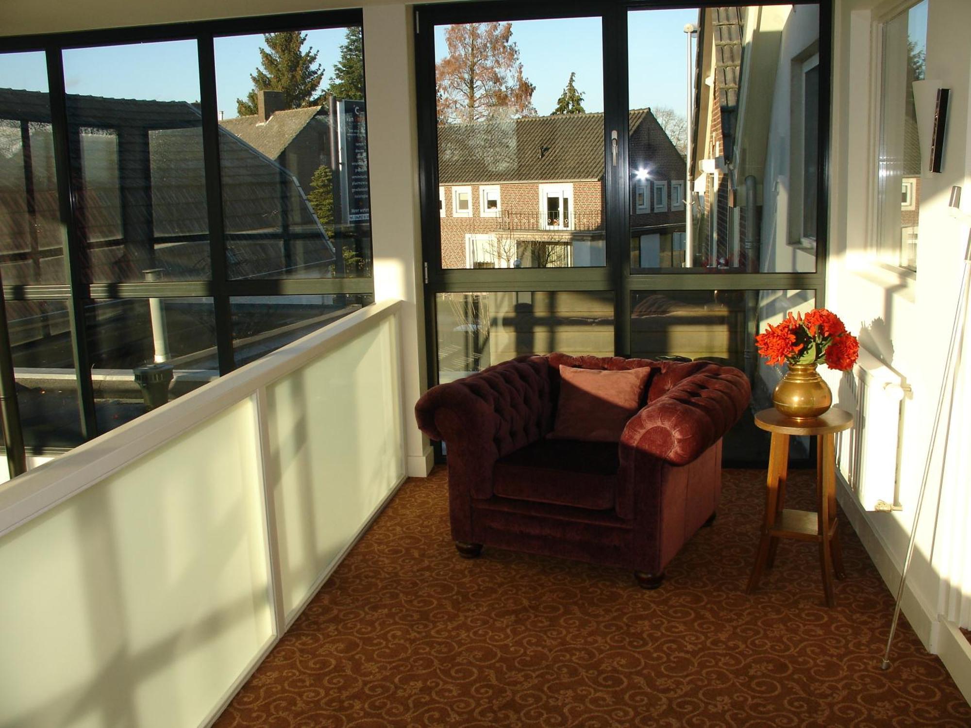 Hotel De Reiziger Ottersum Екстер'єр фото